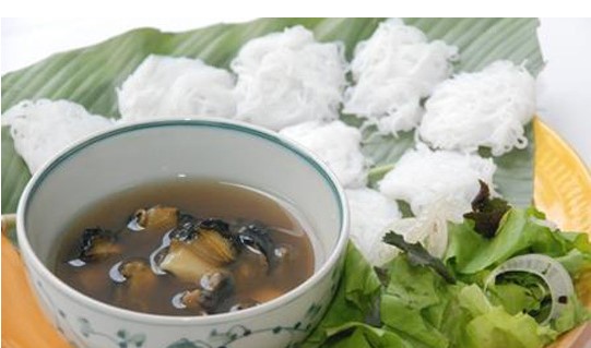 10 Must-Try Dishes in Hanoi